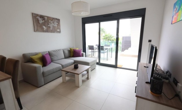 Sale - Bungalow -
Guardamar del Segura - EL RASO