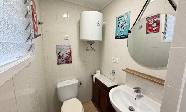 Herverkoop - Appartement / flat -
Torrevieja - Estacion de autobuses