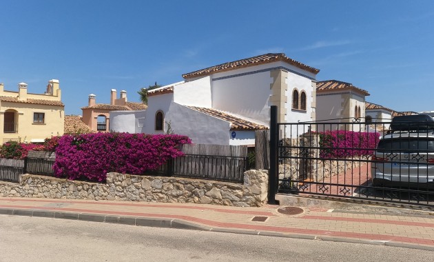 Sale - Detached Villa -
Algorfa - La Finca Golf Resort