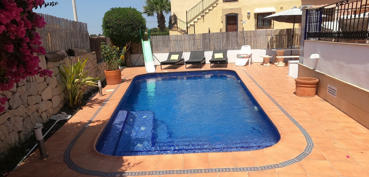Sale - Detached Villa -
Algorfa - La Finca Golf Resort