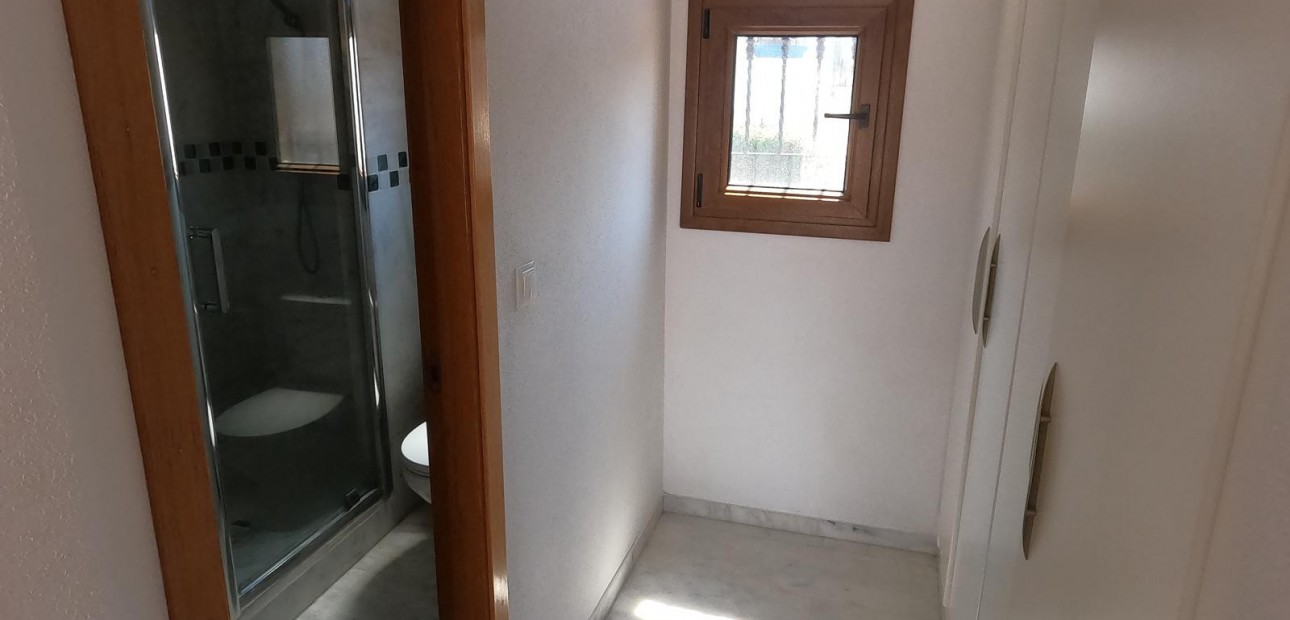 Sale - Detached Villa -
Algorfa - La Finca Golf Resort