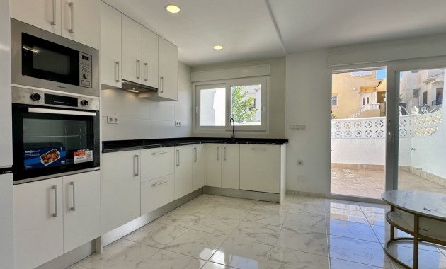 Sale - Townhouse -
Orihuela Costa - Los Balcones