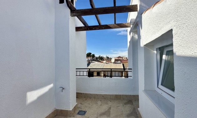 Sale - Townhouse -
Orihuela Costa - Los Balcones