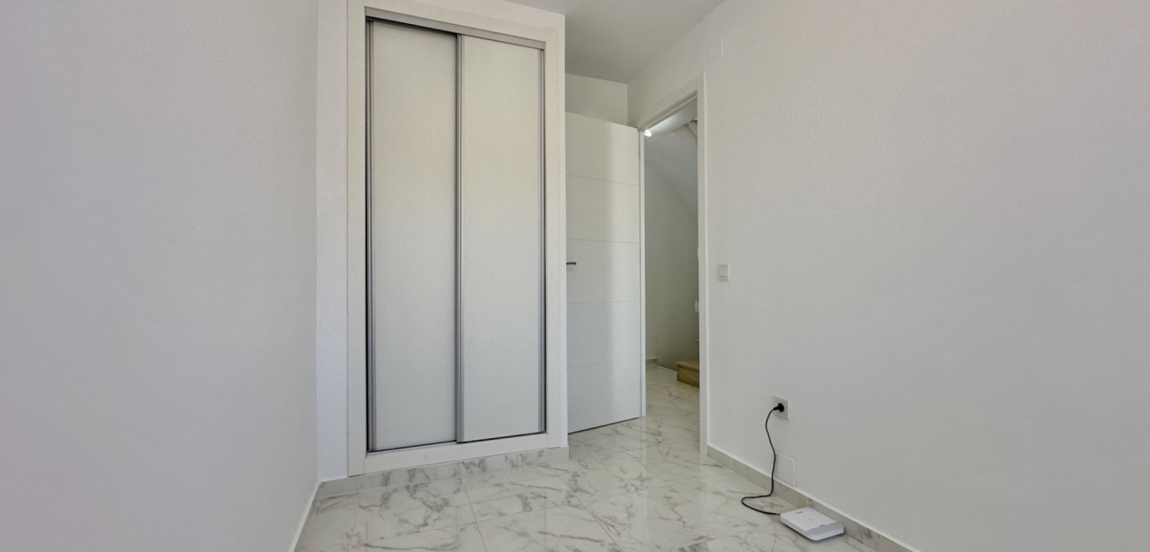 Sale - Townhouse -
Orihuela Costa - Los Balcones