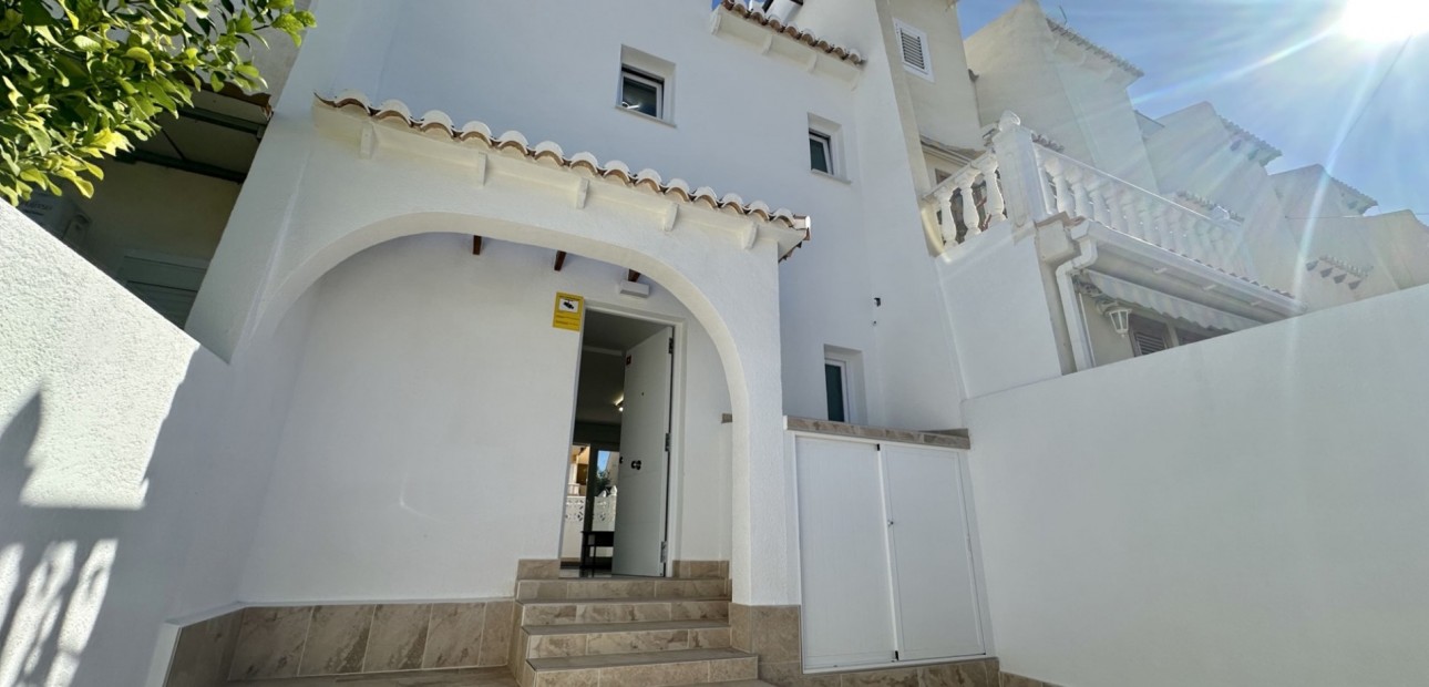 Sale - Townhouse -
Orihuela Costa - Los Balcones