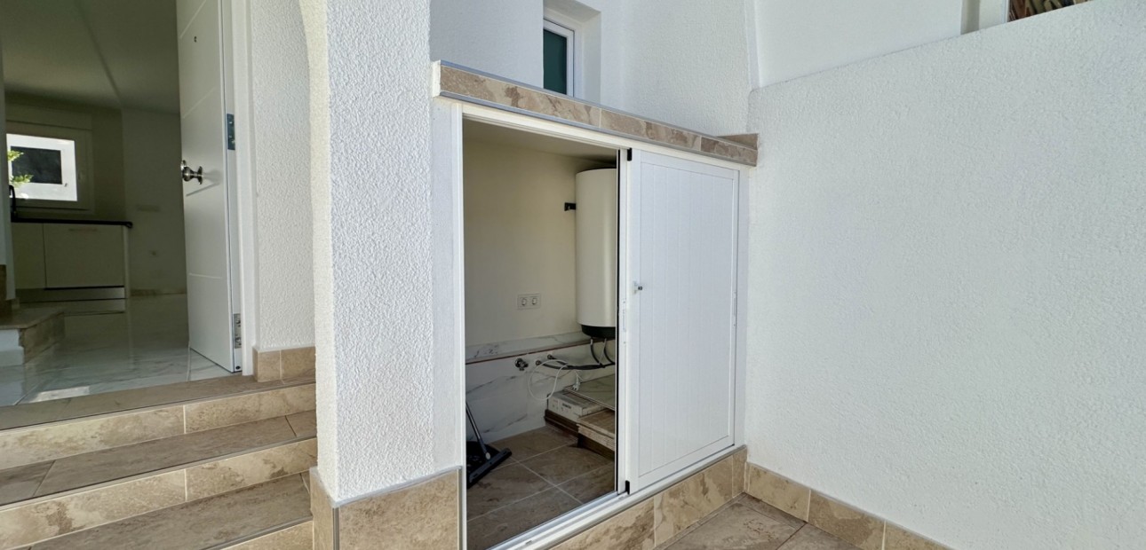 Sale - Townhouse -
Orihuela Costa - Los Balcones