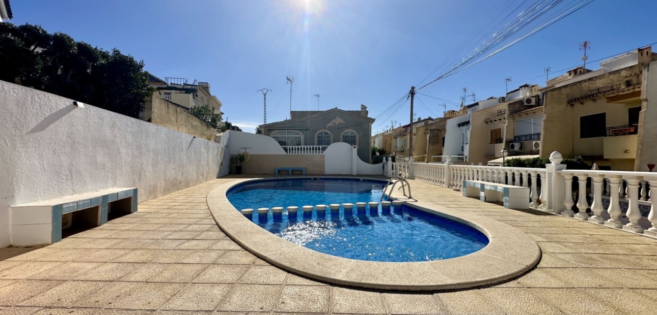 Sale - Townhouse -
Orihuela Costa - Los Balcones