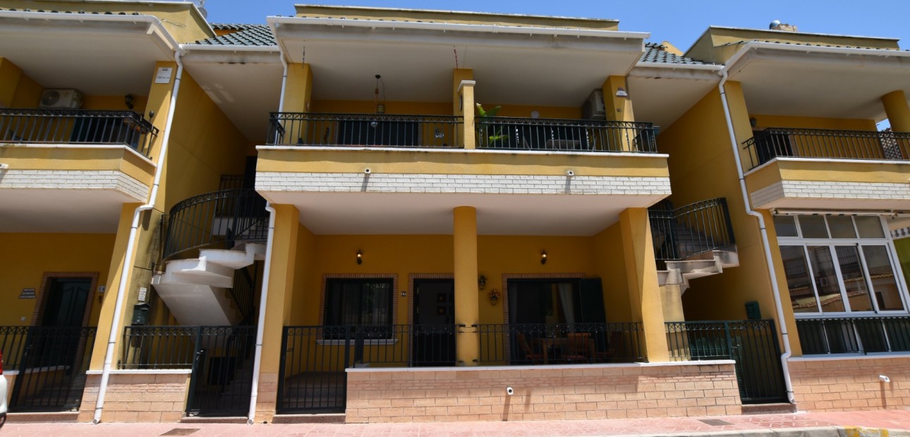 Sale - Apartment / flat -
Daya Vieja - Daya Vieja - Town