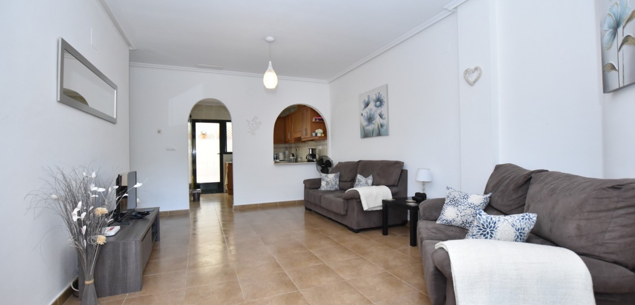 Sale - Apartment / flat -
Daya Vieja - Daya Vieja - Town