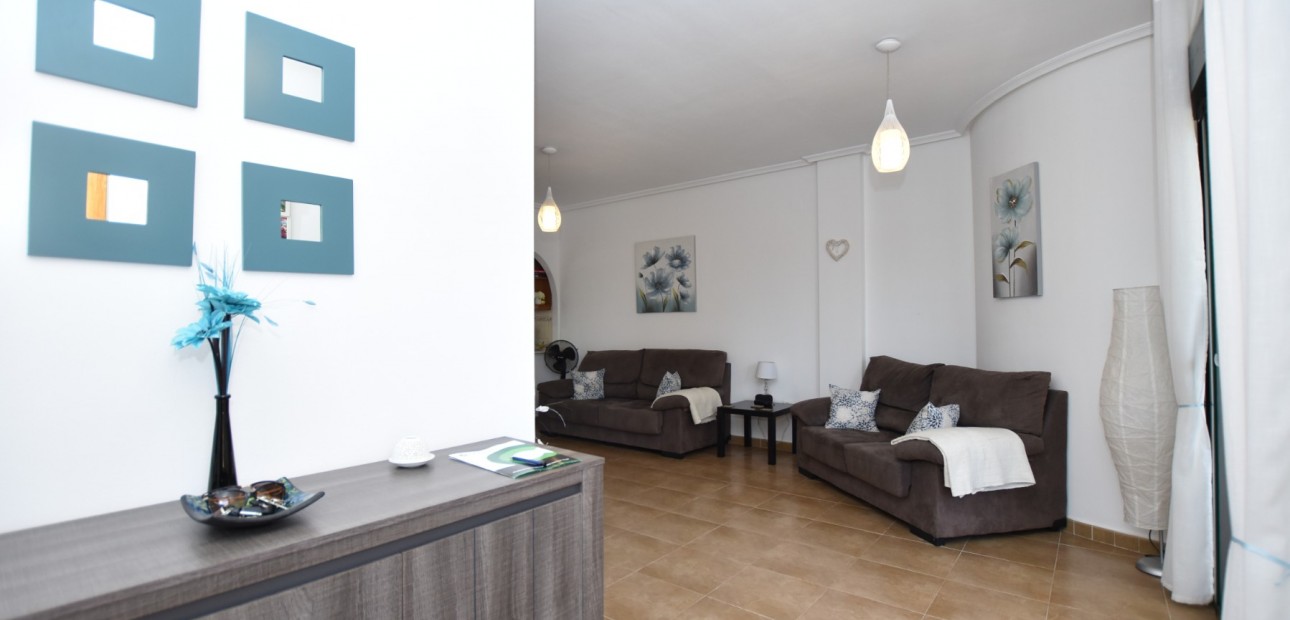 Sale - Apartment / flat -
Daya Vieja - Daya Vieja - Town