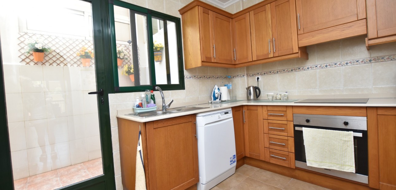 Sale - Apartment / flat -
Daya Vieja - Daya Vieja - Town