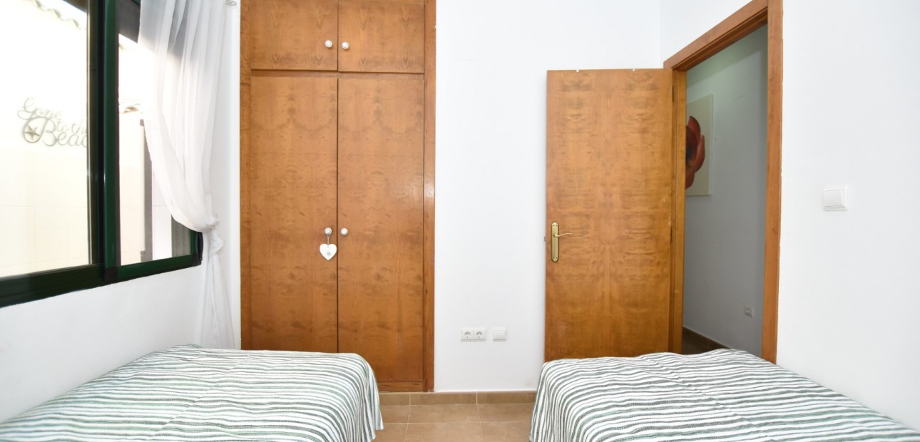 Sale - Apartment / flat -
Daya Vieja - Daya Vieja - Town