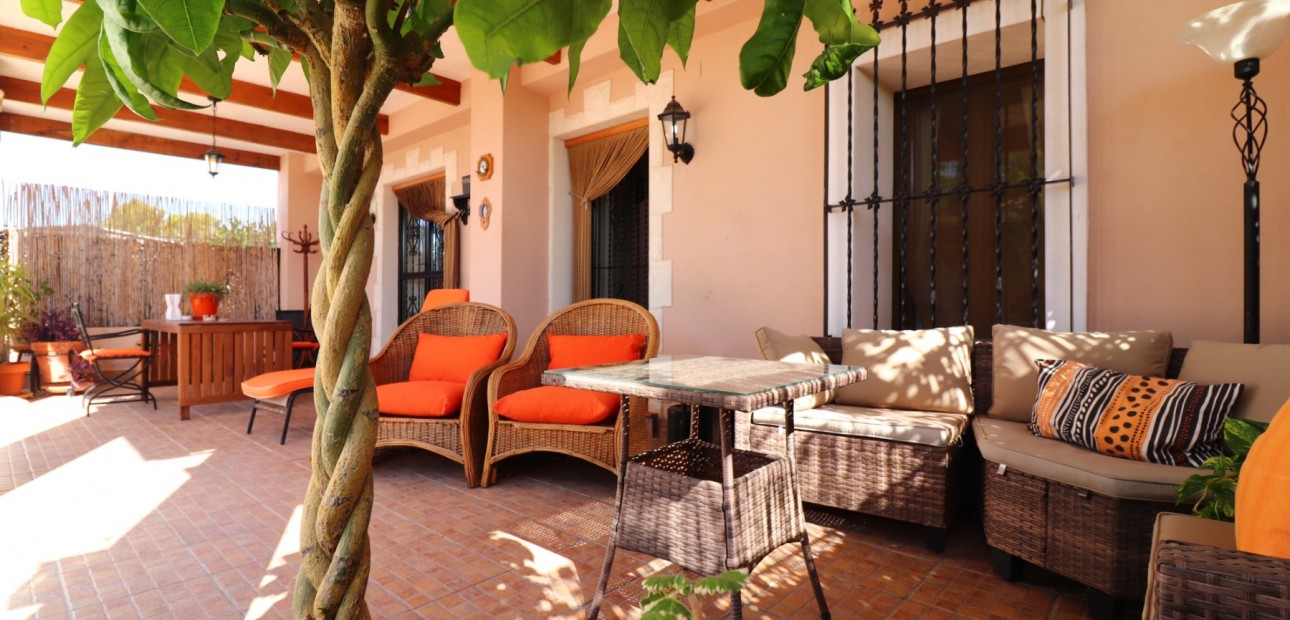 Venta - Country Property -
Albatera - Albatera - Country