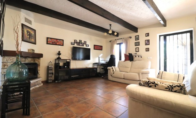 Venta - Country Property -
Albatera - Albatera - Country