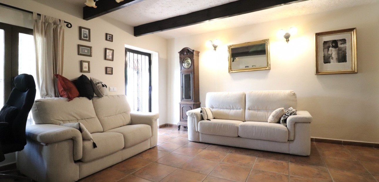 Venta - Country Property -
Albatera - Albatera - Country