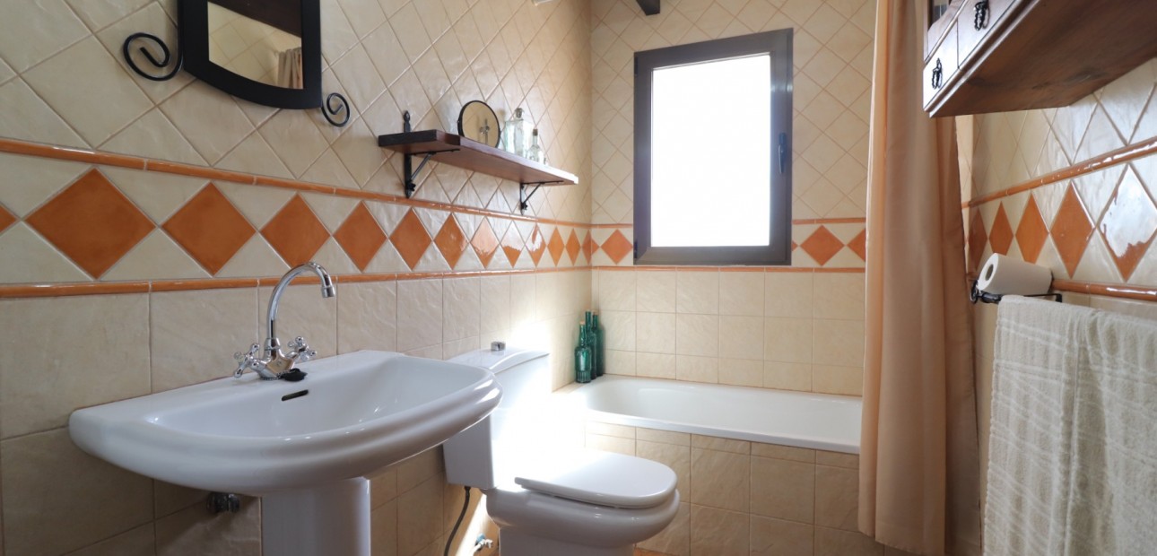 Venta - Country Property -
Albatera - Albatera - Country