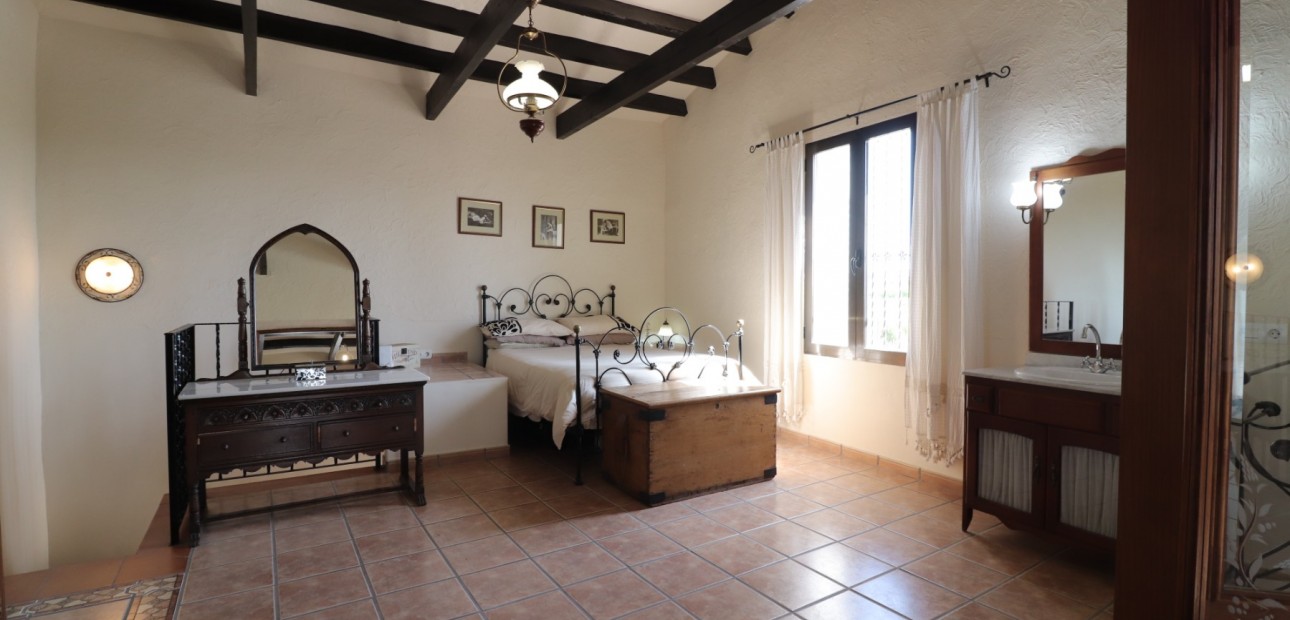Venta - Country Property -
Albatera - Albatera - Country