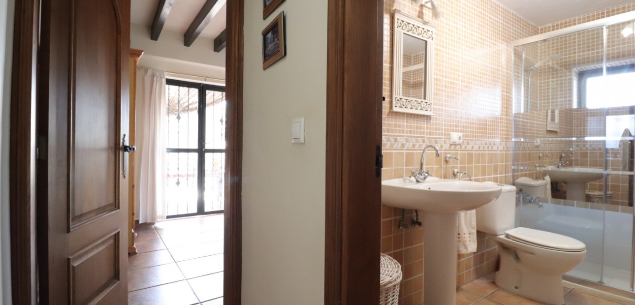 Venta - Country Property -
Albatera - Albatera - Country