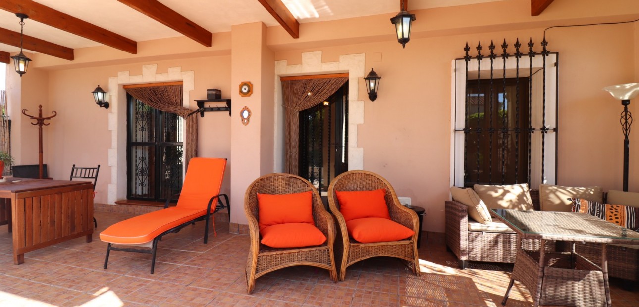 Venta - Country Property -
Albatera - Albatera - Country