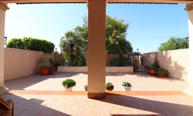 Venta - Country Property -
Albatera - Albatera - Country