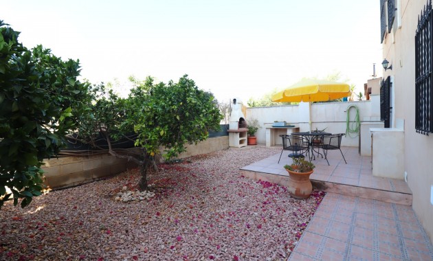 Venta - Country Property -
Albatera - Albatera - Country