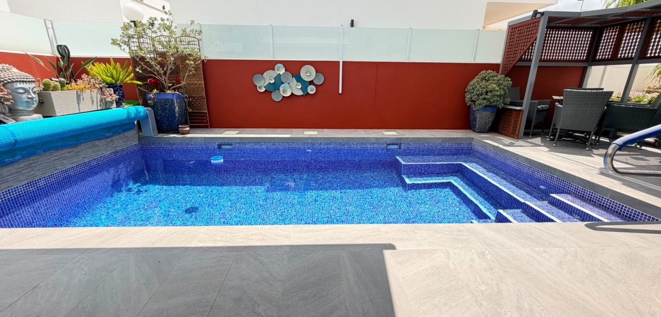 Venta - 4. House - Detached Villa -
Los Montesinos - La herrada
