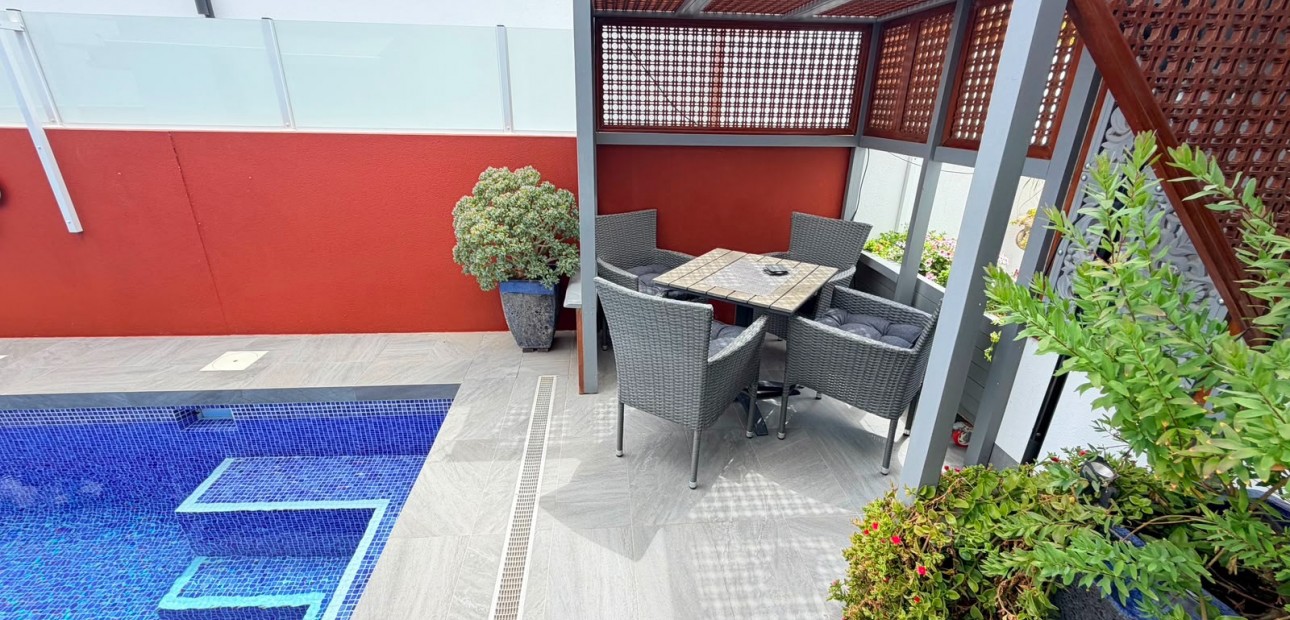 Venta - 4. House - Detached Villa -
Los Montesinos - La herrada