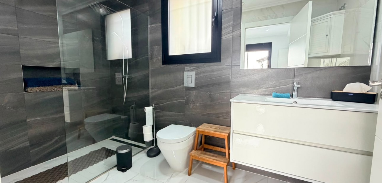 Venta - 4. House - Detached Villa -
Los Montesinos - La herrada