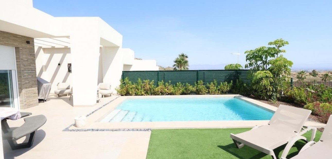 Herverkoop - Villa -
Algorfa - La Finca Golf Resort