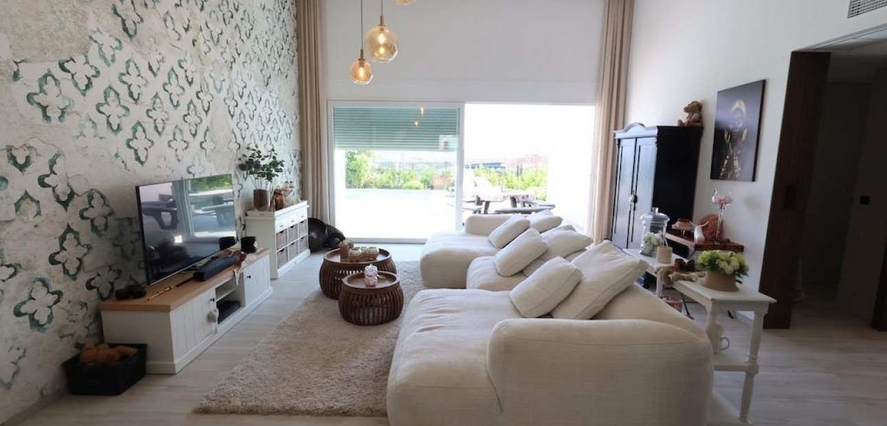 Herverkoop - Villa -
Algorfa - La Finca Golf Resort