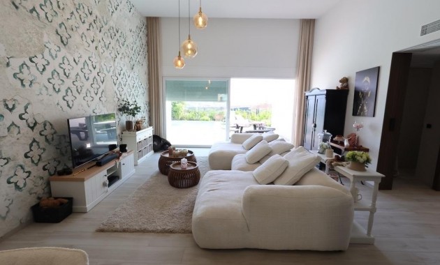 Herverkoop - Villa -
Algorfa - La Finca Golf Resort