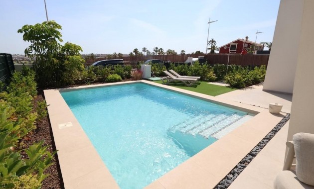 Herverkoop - Villa -
Algorfa - La Finca Golf Resort