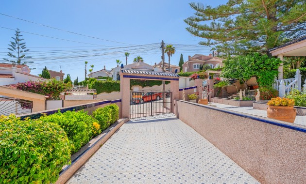 Venta - Detached Villa -
Ciudad Quesada - La Marquesa