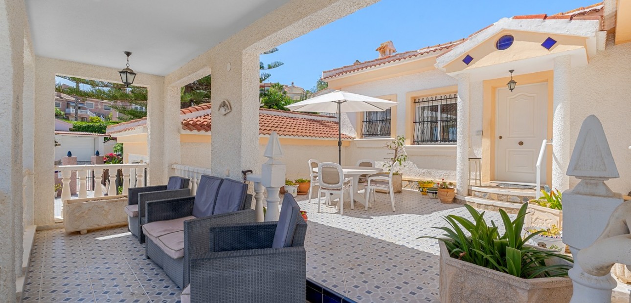 Venta - Detached Villa -
Ciudad Quesada - La Marquesa