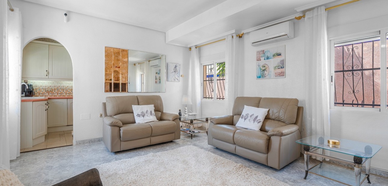 Venta - Detached Villa -
Ciudad Quesada - La Marquesa