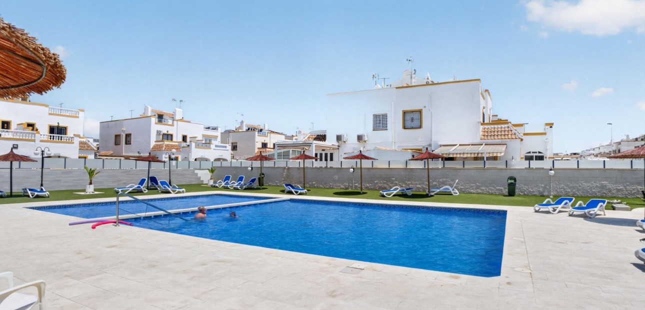 Venta - Duplex -
Torrevieja - Torretas