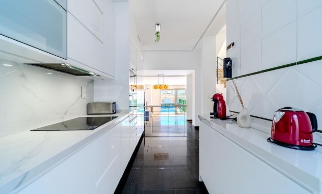 Venta - Terraced house -
Orihuela Costa - Campoamor