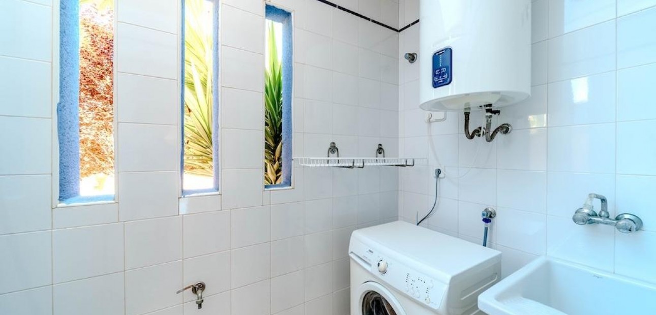 Venta - Terraced house -
Orihuela Costa - Campoamor