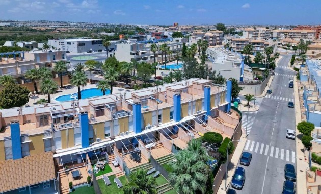 Venta - Terraced house -
Orihuela Costa - Campoamor