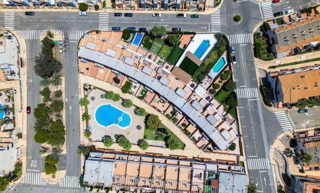 Venta - Terraced house -
Orihuela Costa - Campoamor