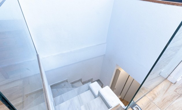Sale - Apartment / flat -
Torrevieja - Centro