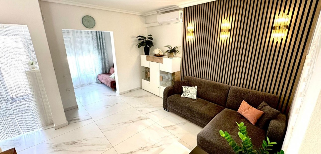 Venta - Duplex -
Torrevieja - Cañada del Molino