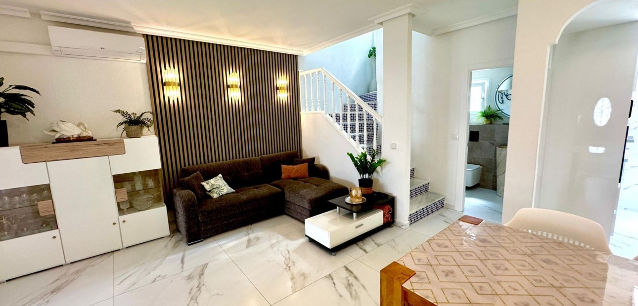 Venta - Duplex -
Torrevieja - Cañada del Molino