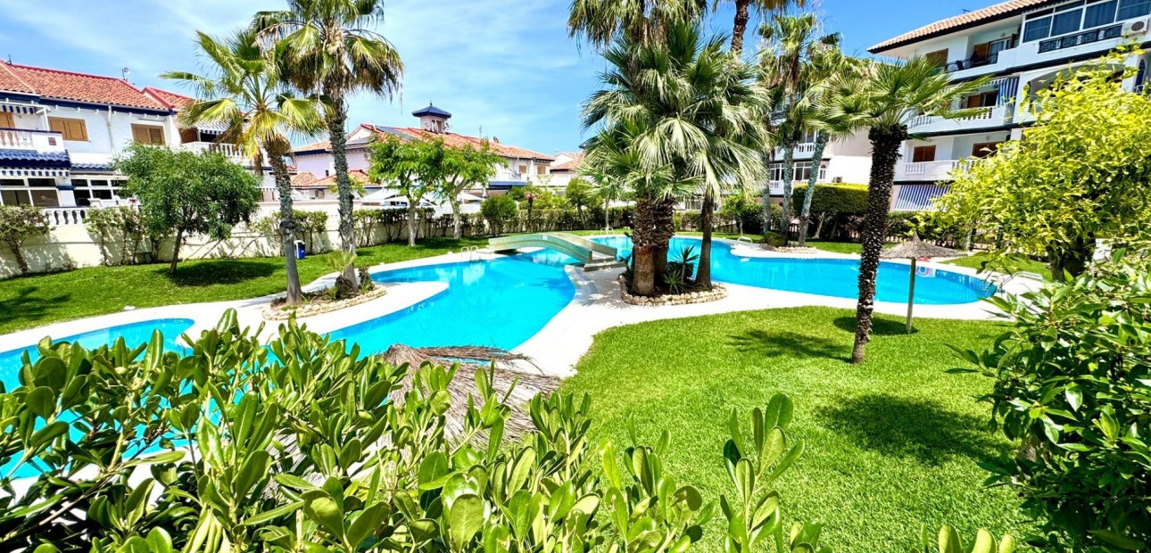 Venta - Duplex -
Torrevieja - Cañada del Molino