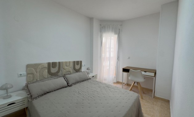 Sale - Apartment / flat -
Torrevieja - Estacion de autobuses