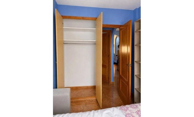 Sale - Apartment / flat -
Torrevieja - Playa de los locos