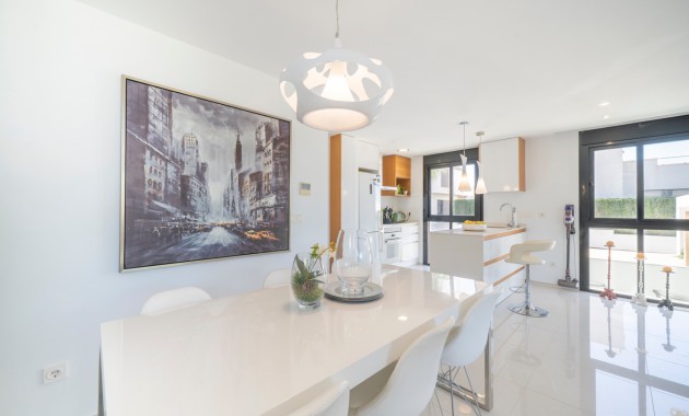 Venta - Detached Villa -
Ciudad Quesada - La Laguna