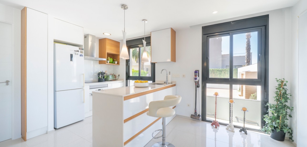 Venta - Detached Villa -
Ciudad Quesada - La Laguna