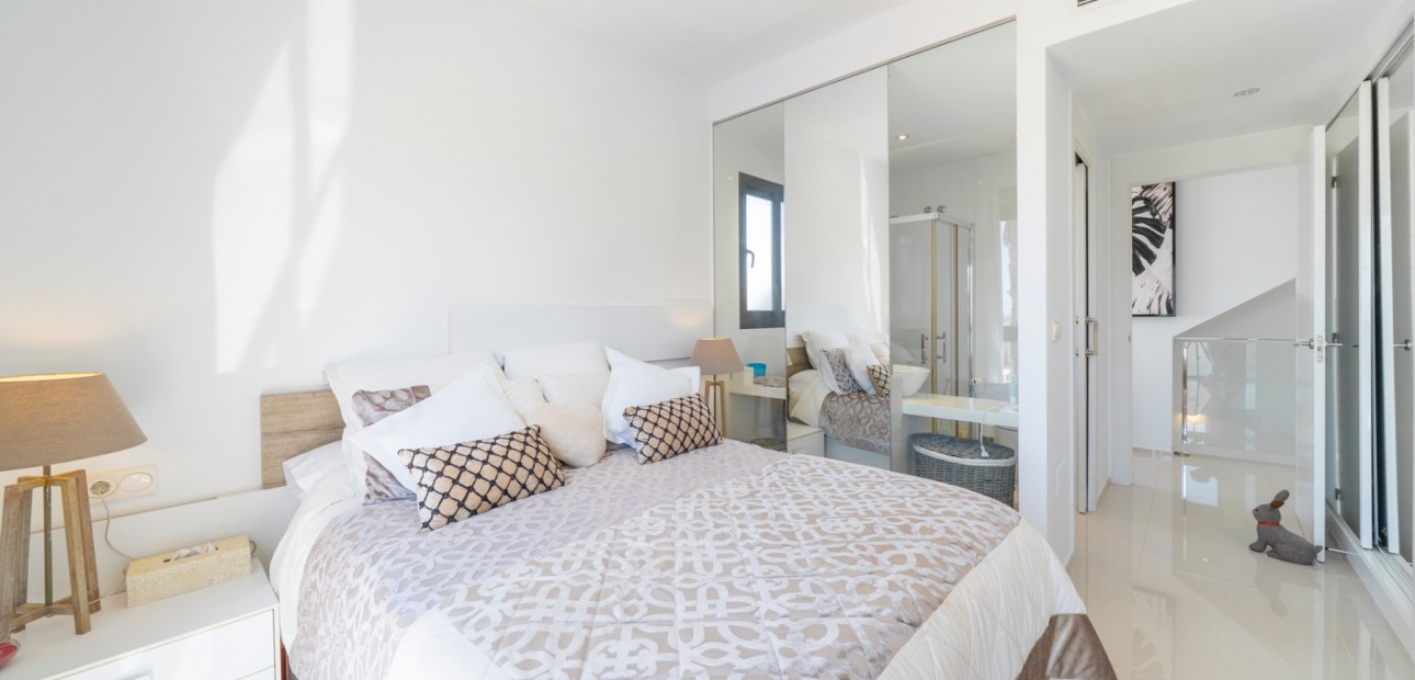 Venta - Detached Villa -
Ciudad Quesada - La Laguna