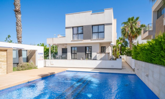 Venta - Detached Villa -
Ciudad Quesada - La Laguna
